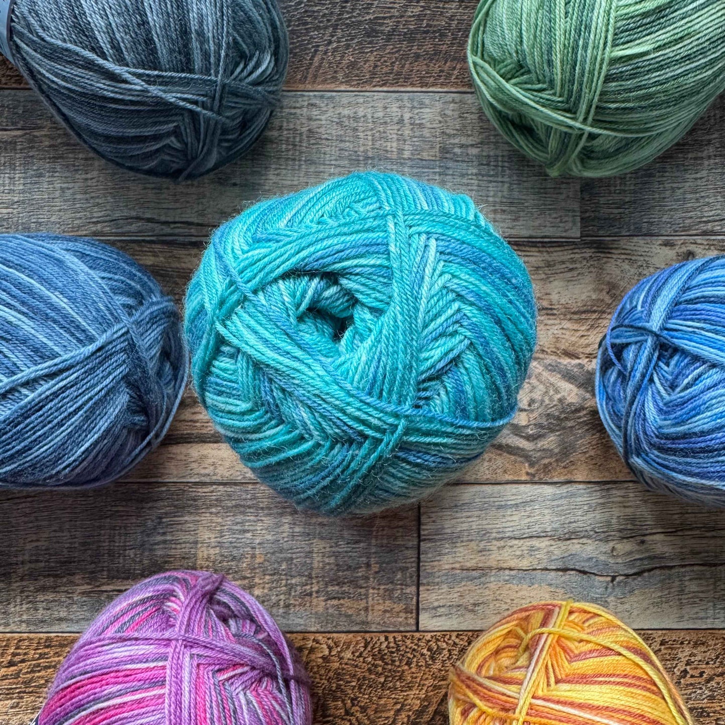 Opal Heroes 4ply Sock Yarn - Nina Nektar 100g