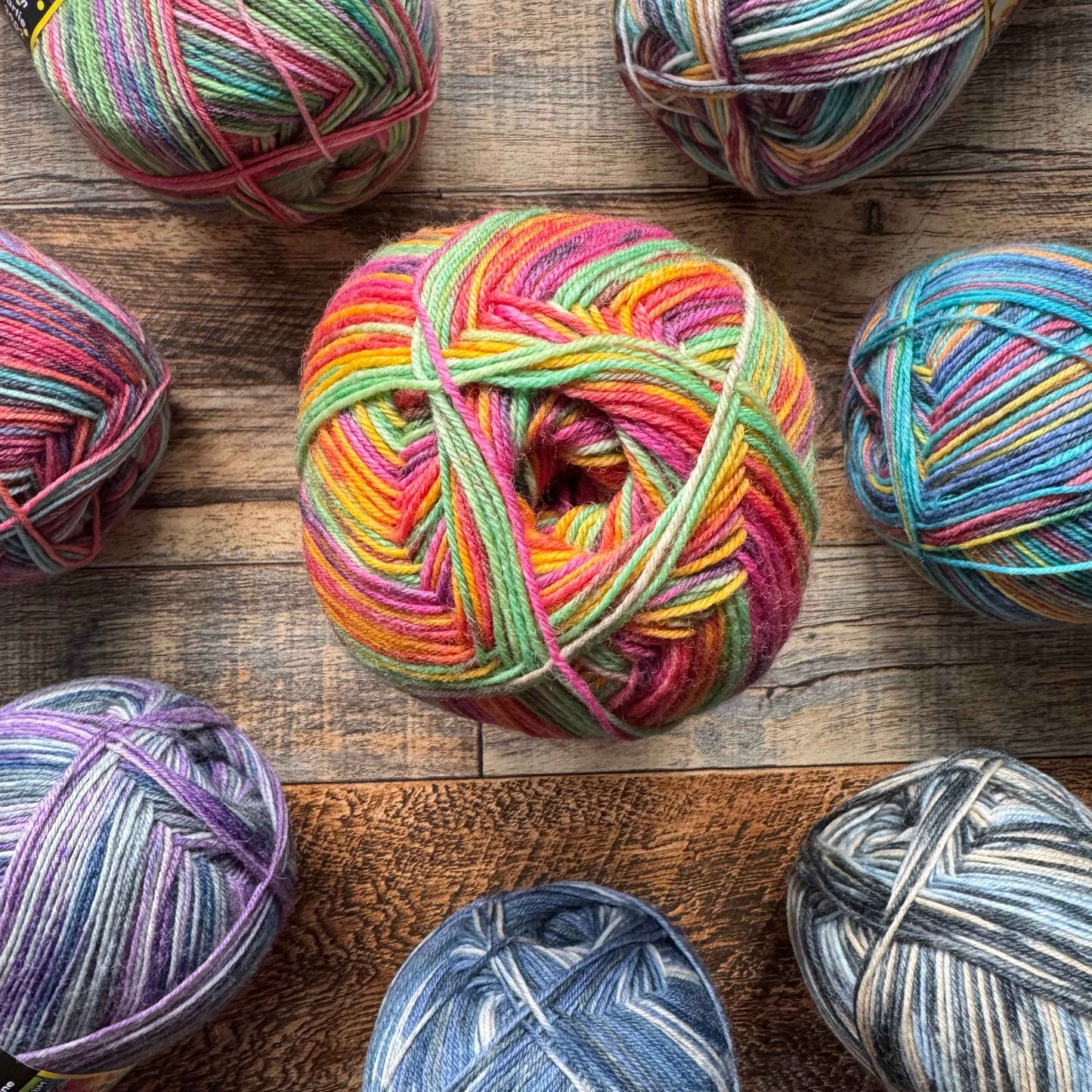 Opal Funky 4ply Sock Yarn - Wet Diving Fins 100g