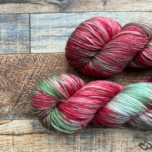 Poppy Fields - Merino DK