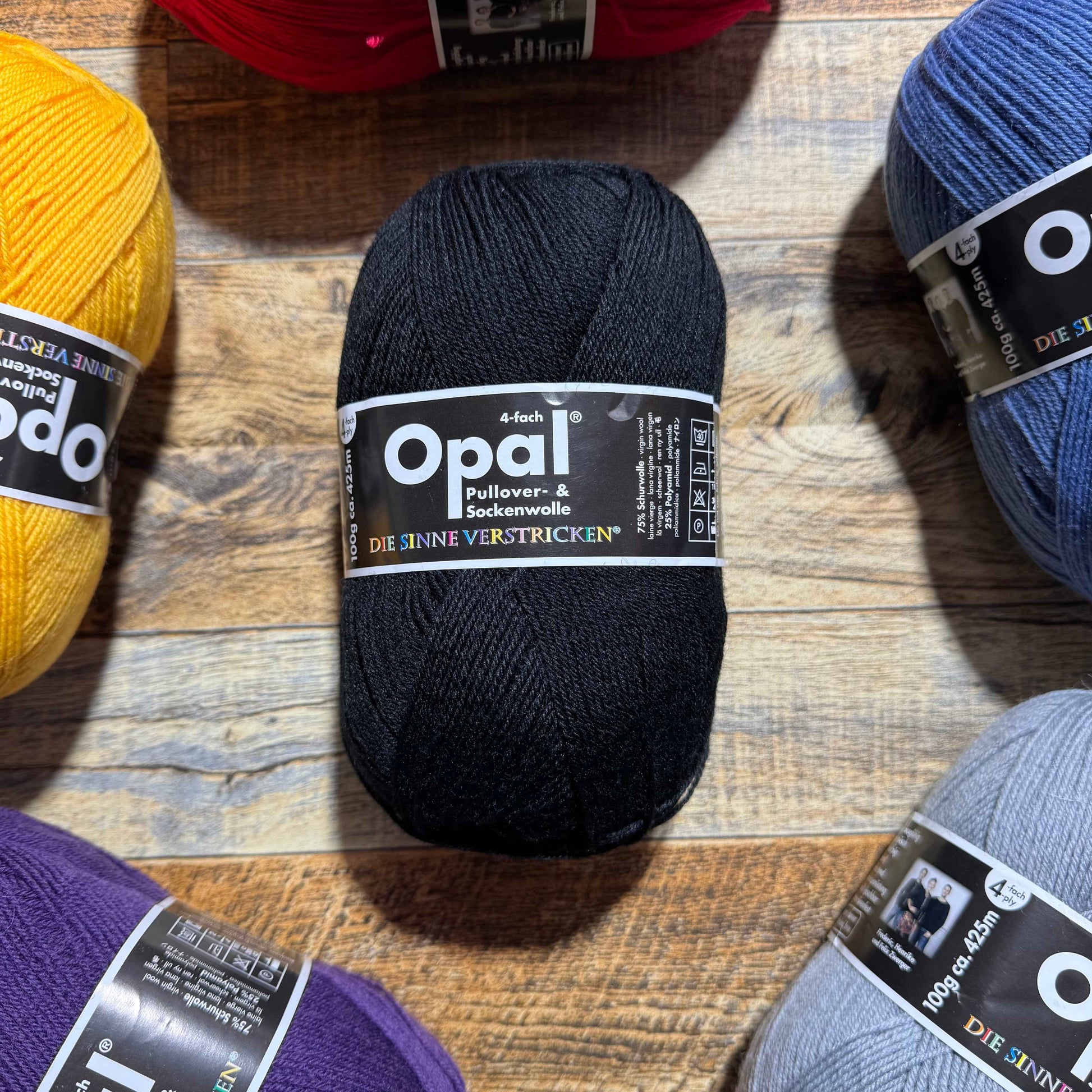 Opal UNI 4-Ply - Deep Black 100g