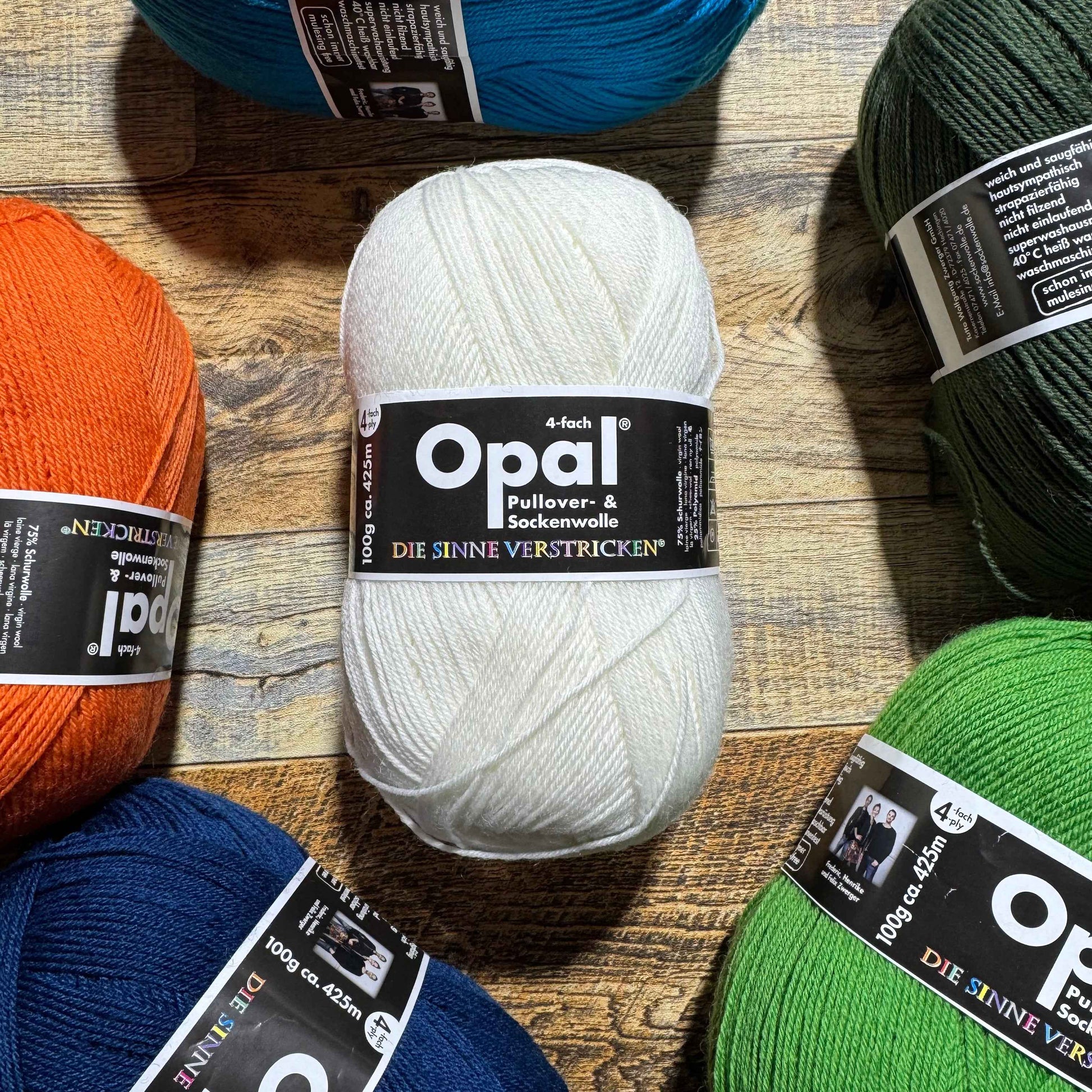 Opal UNI 4-Ply - Hard White 100g