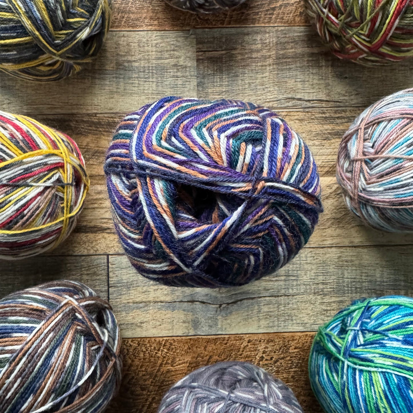 West Yorkshire Spinners Signature 4 Ply - Starling 100g