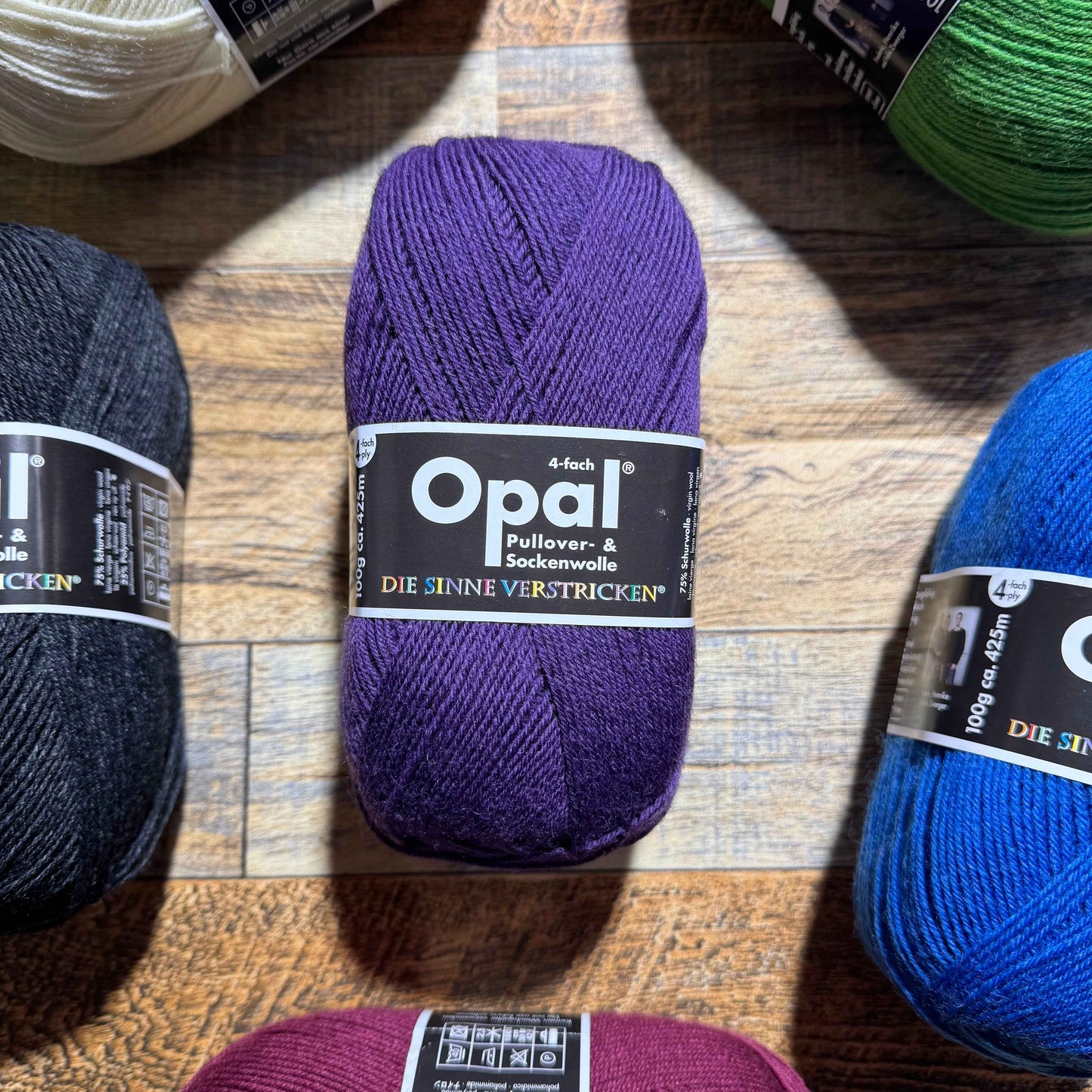 Opal UNI 4-Ply - Violet 100g